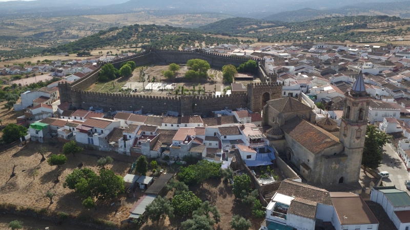 Castillo-Cumbres-Mayores-2