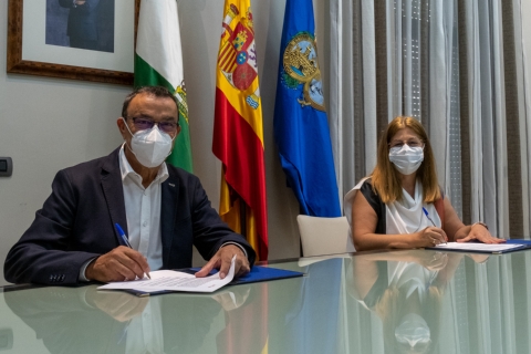 2020.07.15-Firma convenio Cash Lepe 01