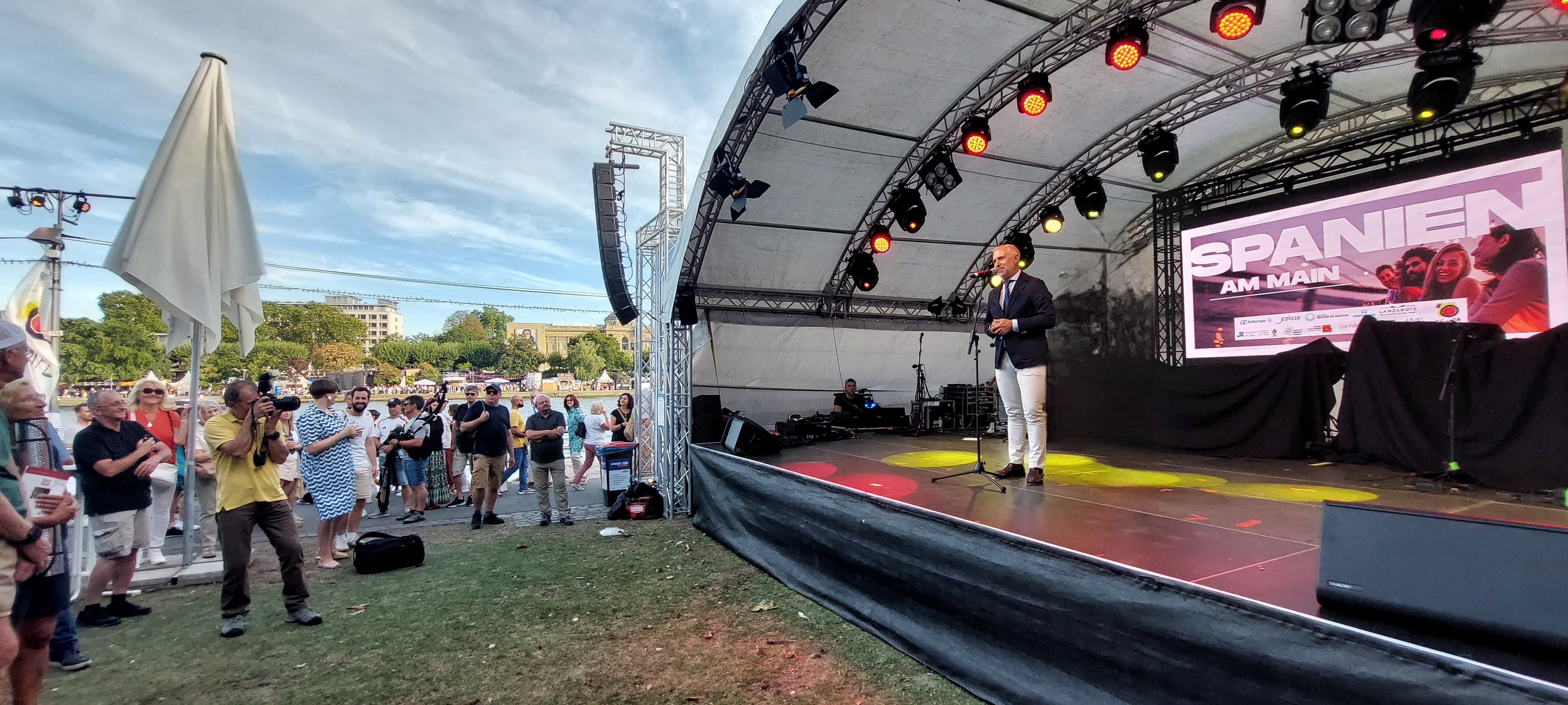 b2e6247d-fa02-4696-95f1-013a22686160