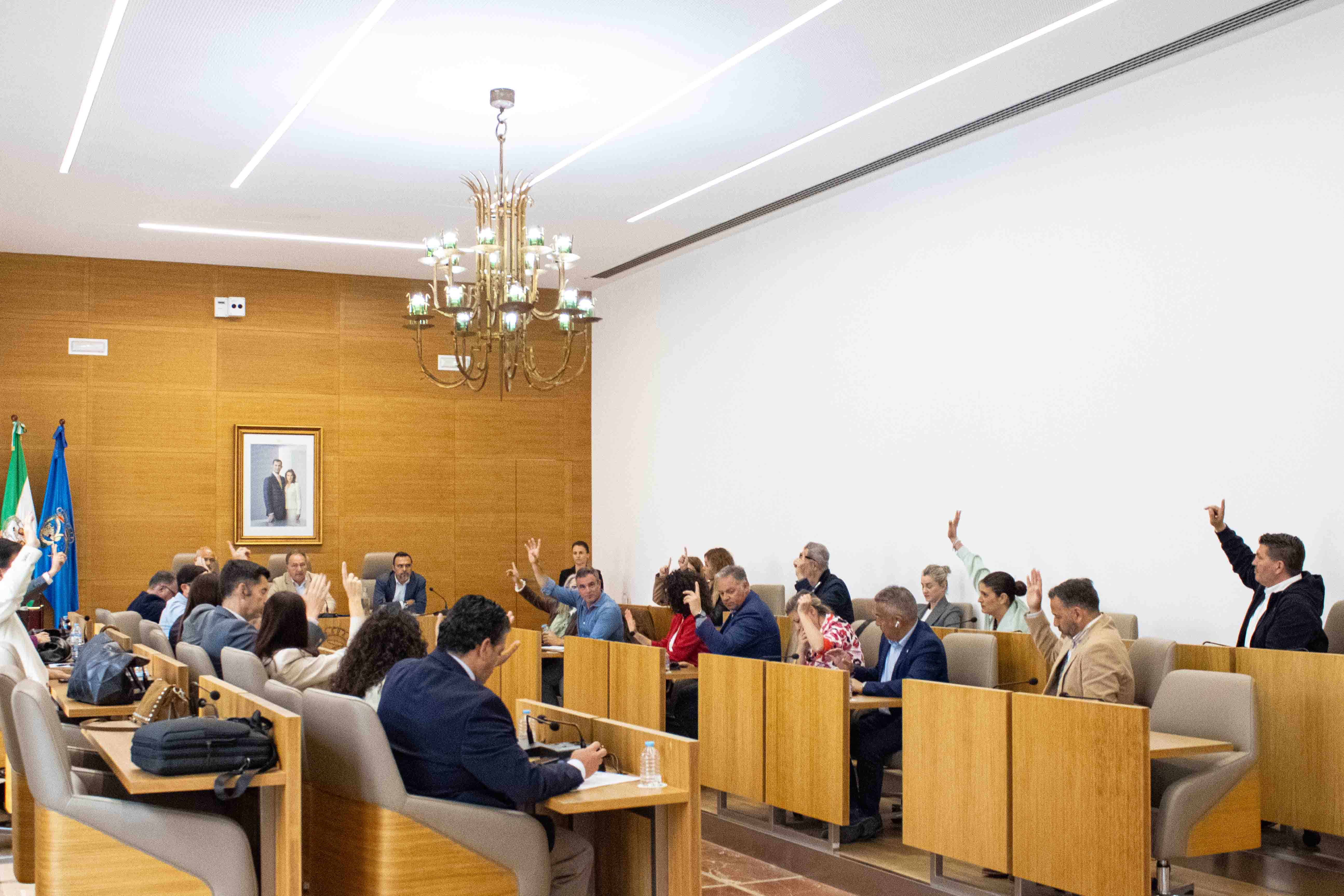 Pleno extraordinario día 23 de abril-3