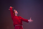 Rafaela_Carrasco_Nacida_sombra_05.jpg