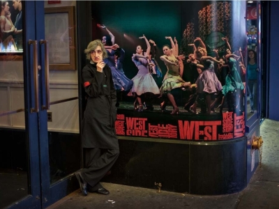 Img_enmediodeltiempo_2