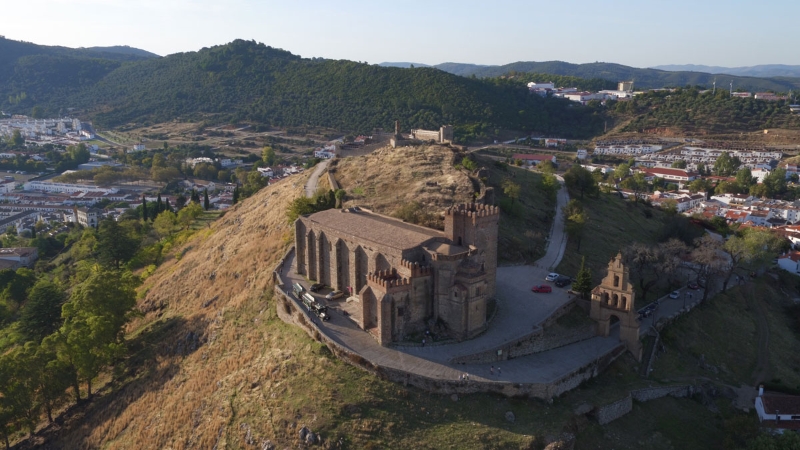 castillo-aracena-2