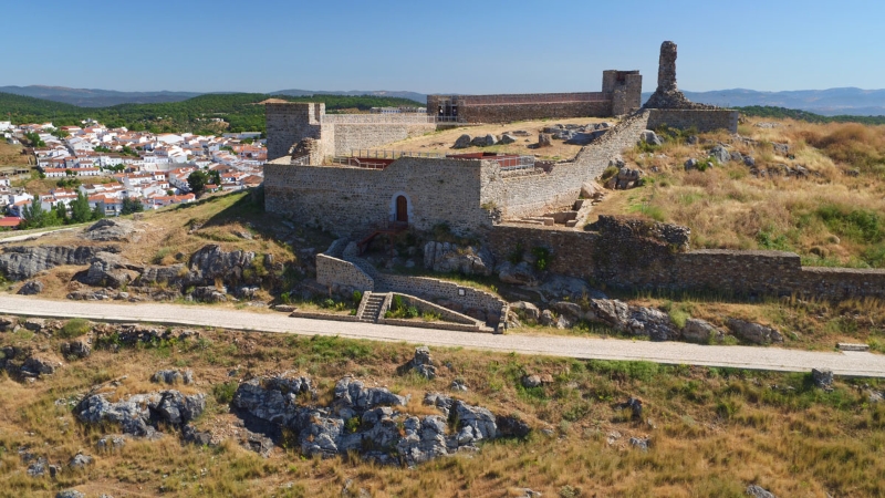castillo-aracena-3