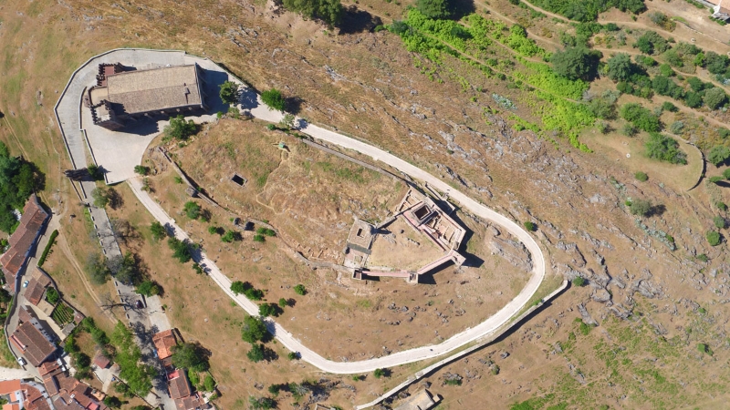 castillo-aracena-5
