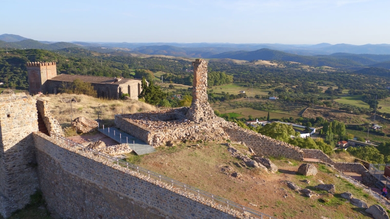 castillo-aracena-7