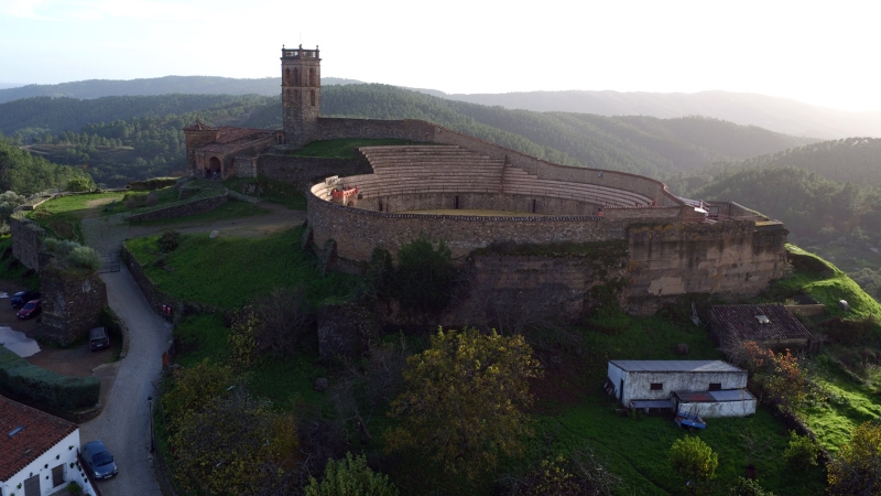 villa-encastillada-almonaster-la-real-5